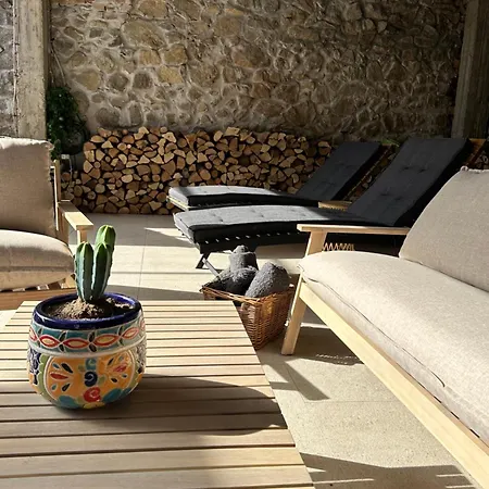 Newly Built Family With A Hot Tub * 소포트